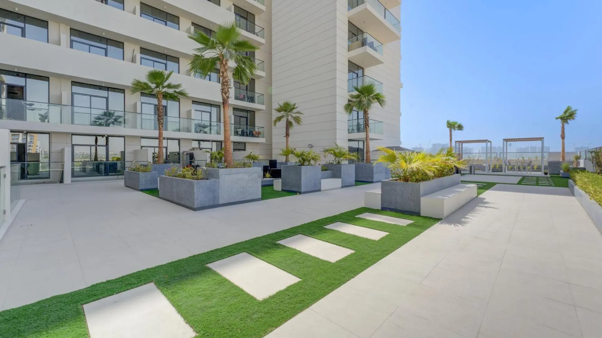 Bright & Luxury Studio With Balcony In Al Furjan Dubai