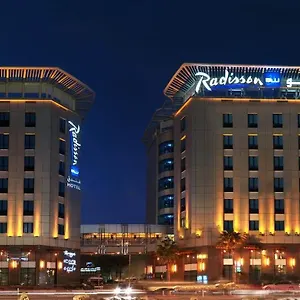Radisson Blu Hotel, Media Otel